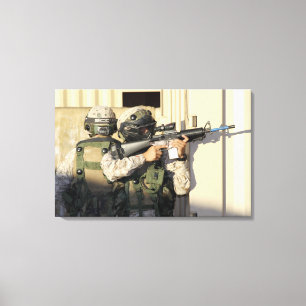 Toile Une infanterie surveillent des objectifs son arme