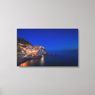 Toile Ville de Manarola dans le Cinque Terre le soir