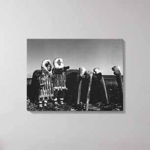 Toile Vintage Alaska Fur vêtu eskimo arctique sod igloo