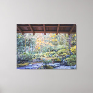 Toile Vue du jardin japonais en automne