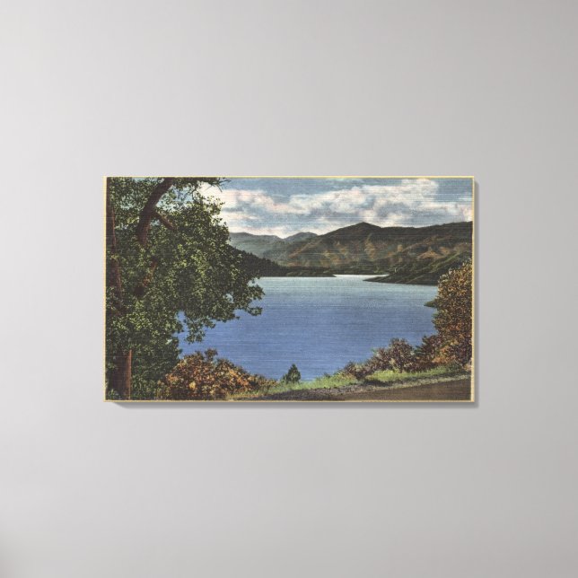 Toile Vue sur le magnifique lac Shasta (Recto)