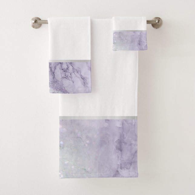 TOILETTE DE SALLE DE BAINS EN MARBRE LILAC (En situation)
