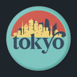 Tokyo Japan City Skyline Retro City Art Magnet<br><div class="desc">Vintages und retro City Design mit wunderschöner Skyline, touristischer Attraktion und Stadtbild. Cooler Wolkenkratzer und Gebäude Silhouette Illustrationen für Touristen und Reisende. Ideal als Souvenir, um Zuhause zu bringen, wenn Sie durch die Welt reisen. Rett die Erinnerung an deine Reise und Ferien mit Familie und Freunden. Die Hintergrundfarbe kann auf...</div>