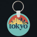 Tokyo Japan City Skyline Retro Cityscape Art Schlüsselanhänger<br><div class="desc">Vintage and retro city design with beautiful skyline, tourist attraction and cityscape art. Cool skyscraper and building silhouette illustration merchandise for tourist and traveler. Perfect as souvenir to bring back home when travelling around the world. Save the memory of your travel and vacation with family and friends. Background color can...</div>