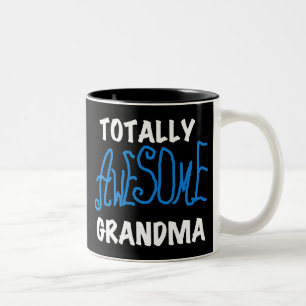 Toll Awesome Oma Blue T-Shirts und Geschenke Zweifarbige Tasse