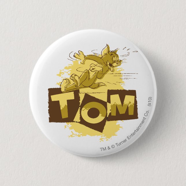 Tom schiebt Stopp Button (Vorderseite)