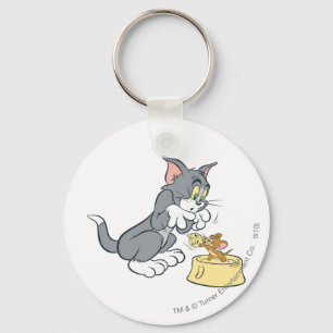 Tom und Jerry füttern die Katze Schlüsselanhänger