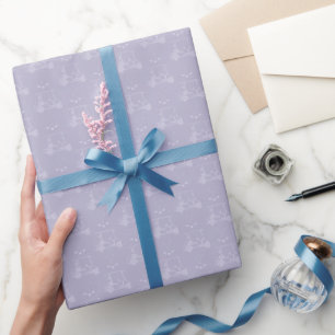 Tonal Golfkarren & Schläger auf Pastell-Lila Geschenkpapier