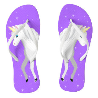 Tongs Belle licorne avec ciel étoilé violet