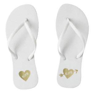 Tongs coeurs d'amour faux or personnalisés avec flèche