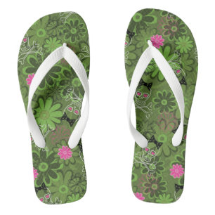 Tongs Crânes punks Girly sur l'arrière - plan de Camo 