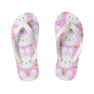 Tongs Enfants De mignons lapins et carottes en motif rose