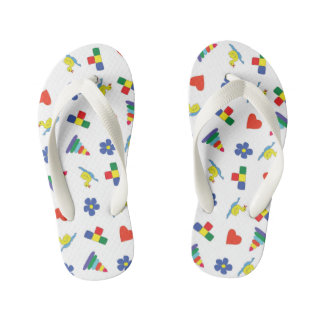 Tongs Enfants Les jouets pour enfants ont été modelés.