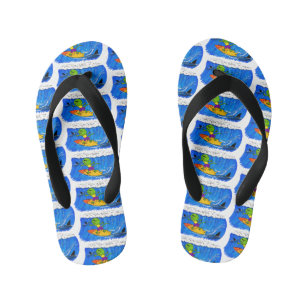 Tongs Enfants Lézard à collerette drôle surfant dans un dessin a