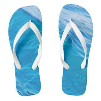 Tongs Grande vague d'eau bleue