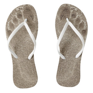 Tongs Les pieds dans le sable