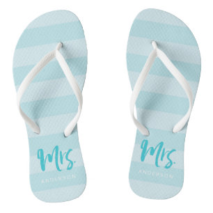 Tongs Les rayures bleues personnalisent avec Mme nommée