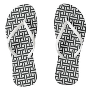 Tongs noirs et blancs à carreaux