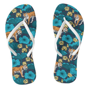 Tongs Tigres dans l'étang jaune de lotus