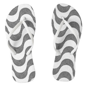 Tongs vagues noires et blanches en pavé portugais