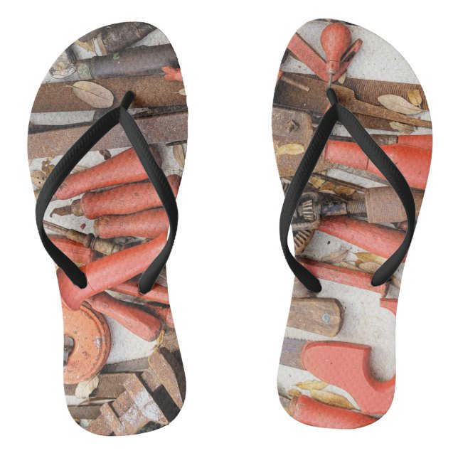 Tools Antiquitätenwerkzeug Rustikal Roter Mann Flip Flops (Fußbett)