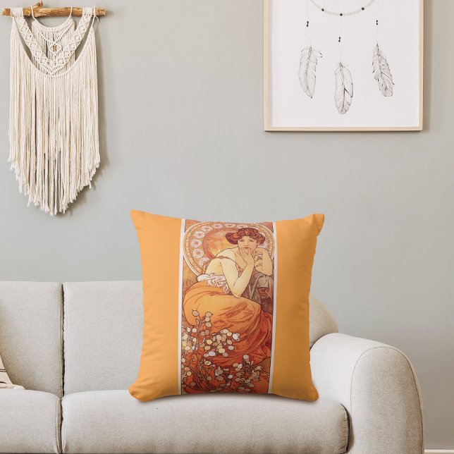 Topaz Illustration Alphonse Mucha Nouveau Kissen (Von Creator hochgeladen)