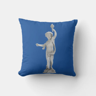 Torch-Bearing Garden Angel Kissen