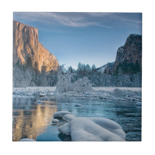 Tore in Yosemite Fliese