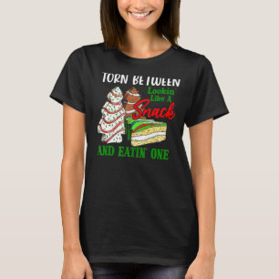 Torte zwischen dem Aussehen wie ein Snack und dem T-Shirt