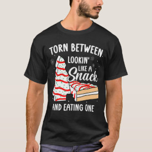 Torte zwischen dem Aussehen wie ein Snack und dem T-Shirt