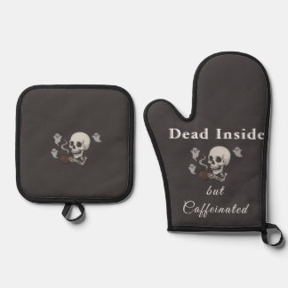 Tot innen drin, aber koffeinhaltig – Halloween-Kis Ofenhandschuh & Topflappen-Set