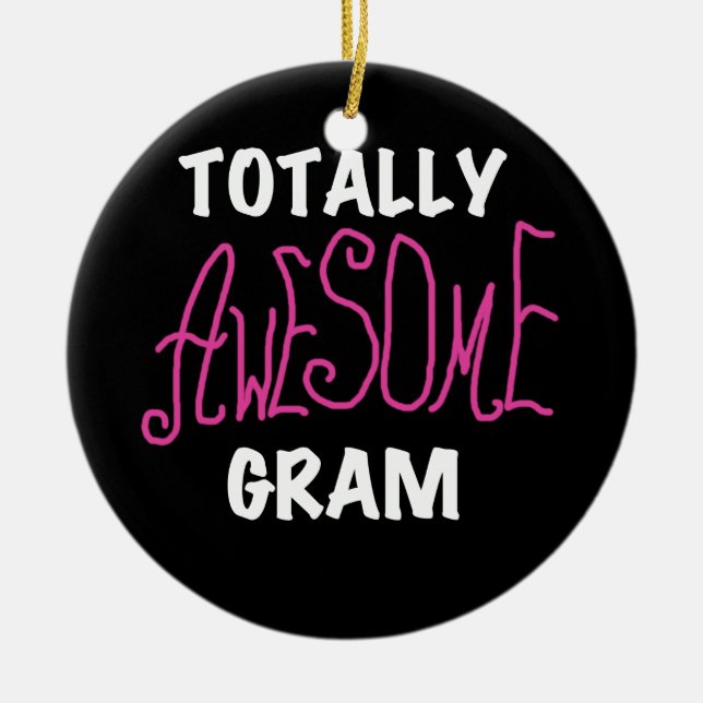 Total fantastische Gramm-Rosa-T-Shirts und Keramikornament (Vorne)
