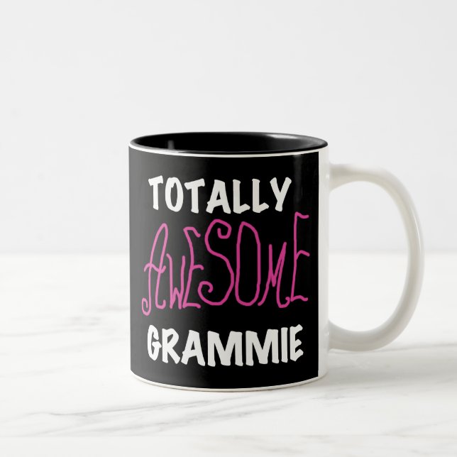 Total fantastische Grammie rosa T - Zweifarbige Tasse (Rechts)