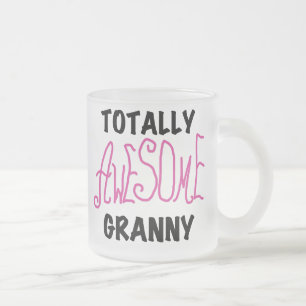 Total großartige Oma Pinke T-Shirts und Geschenke Mattglastasse