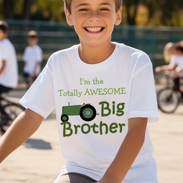Total PHANTASTISCH Big Brother Green Traktor T-Shirt (Totally AWESOME Big Brother Green Tractor Personalized T-Shirt)