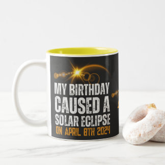 total Sonnenfinsternis Geburtstag 4-8-2024 Brauch Zweifarbige Tasse