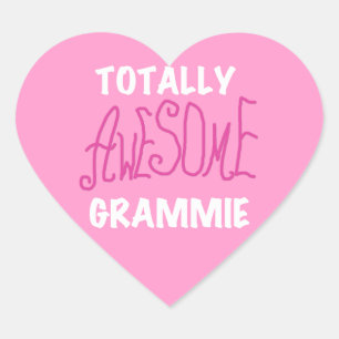 Totale Phantastische Grammie Pink T - Shirt Gesche Herz-Aufkleber