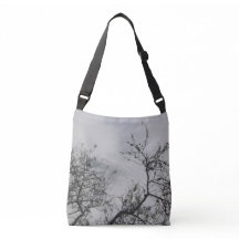 Totbeutel Crossover Stil und Design