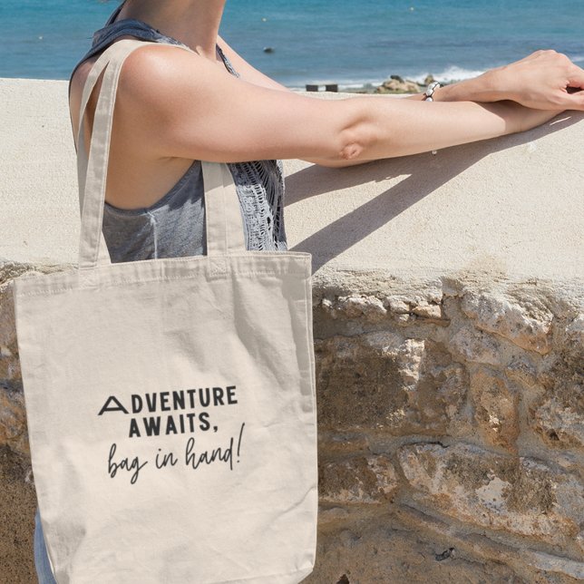 Tote Bag Adventure Await Explorateur Voyageur Globetrotter (Get yours now and embark on endless adventures with a tote that speaks to your heart!)