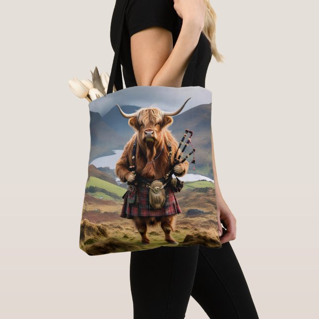 Tote Bag Bagpiper de vache écossaise Highland (De près)