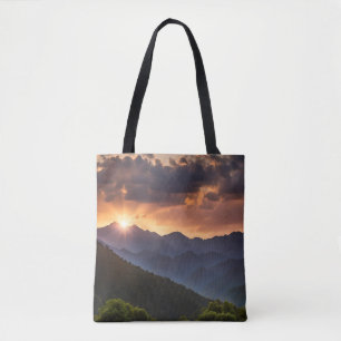 Tote Bag Beau Coucher De Soleil Sur Les Montagnes