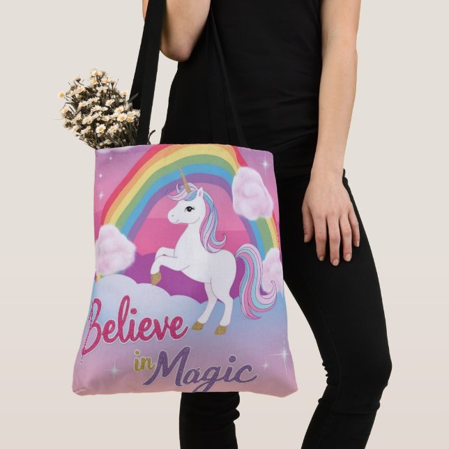 Tote Bag Believe in Magic with Unicorn and Rainbow (De près)