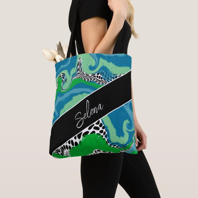 Tote Bag Bleu et Sage Green Fluid Art Personnalisé (De près)