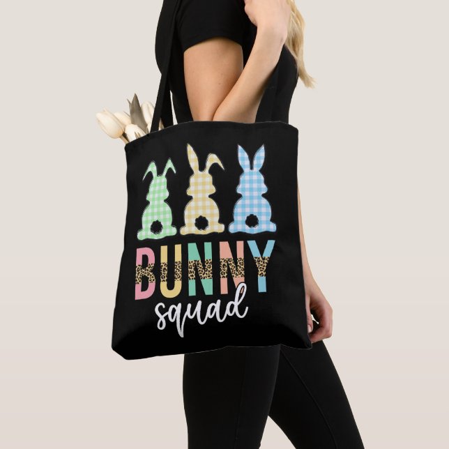 Tote Bag Bunny Squad | Chasse aux oeufs de Pâques Cute Bunn (De près)