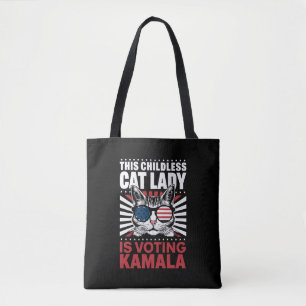 Tote Bag Cette dame de chats sans enfants vote Kamala 2024
