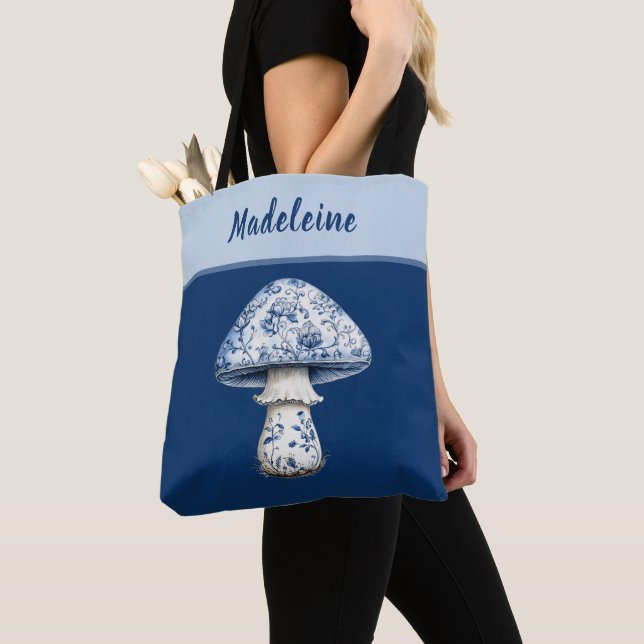 Tote Bag Chinoiserie Mushroom iBlue White on Navy Monogram  (De près)