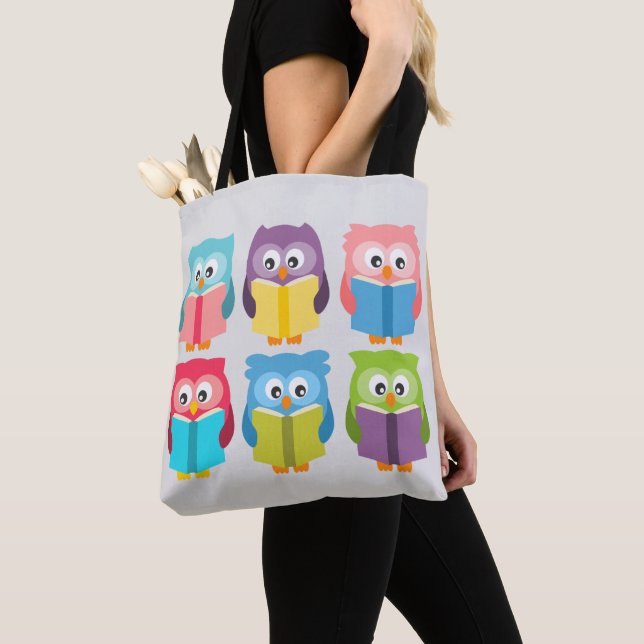 Tote Bag Chouettes à lire mignonnes (De près)
