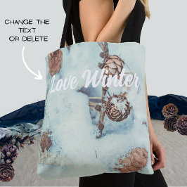 Tote Bag Cônes de mélèze sur la neige bleue fraîche