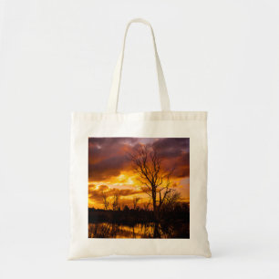 Tote Bag Coucher de soleil au bord du lac