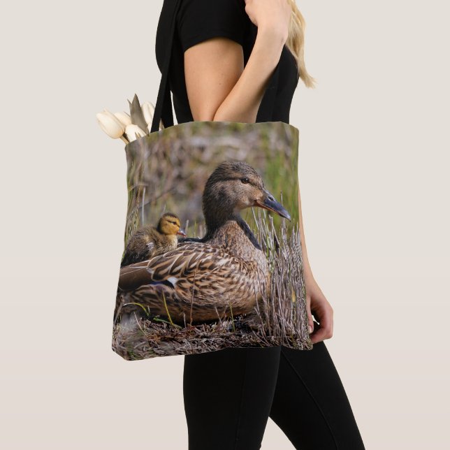 Tote Bag Cute Chillin' Mallard Maman Canard & Bébé Canard (De près)